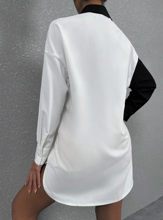 Camicia casual da donna a contrasto bianco e nero adatta per l'estate