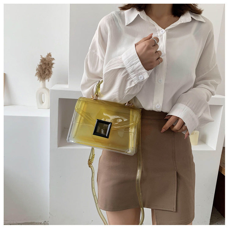 Materiale plastico trasparente opaco