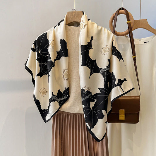 Sciarpa sottile grande quadrata primaverile