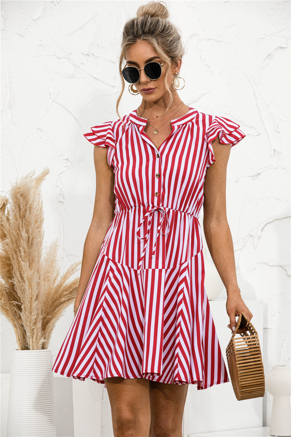Nellie - Mini abito alla moda a maniche corte