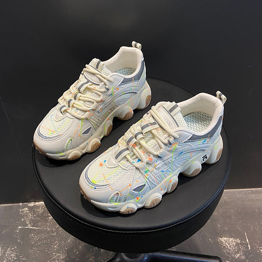 Scarpe casual alla moda e luminose da papà