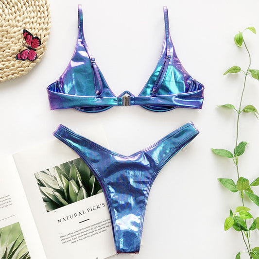 Bikini-Triangel-Badeanzug mit Unterlage aus Serpentine-Glitzerstahl