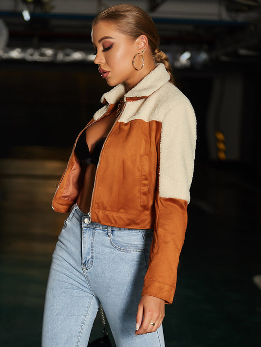 Langärmliger Kurzmantel aus Wildleder mit Revers