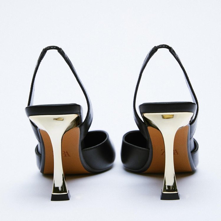 Neue spitze High Heels in Nude für Damen