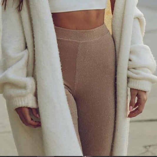 Pantaloni svasati a zampa d'elefante