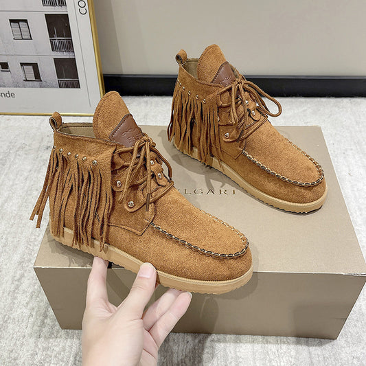 Stivali con nappe da donna con lacci e nappe, comodi e piatti