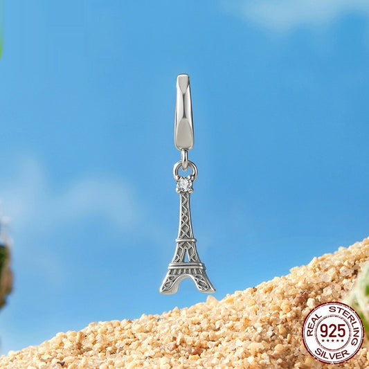 Ciondolo Torre Eiffel con apertura e chiusura in argento 925 con perline