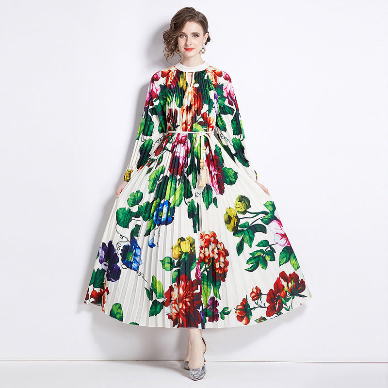 Plissiertes Kleid mit Quastengürtel für Damen