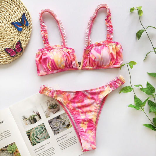 Bikini mit Rüschen und V-Ausschnitt