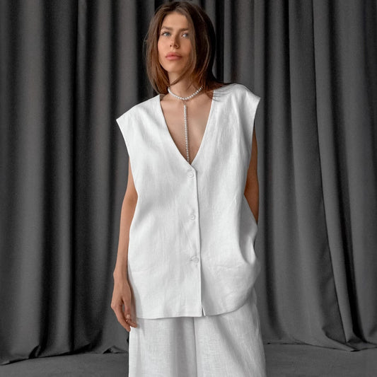 Weißer ärmelloser Westeanzug aus Baumwolle und Leinen mit V-Ausschnitt und hoher Taille