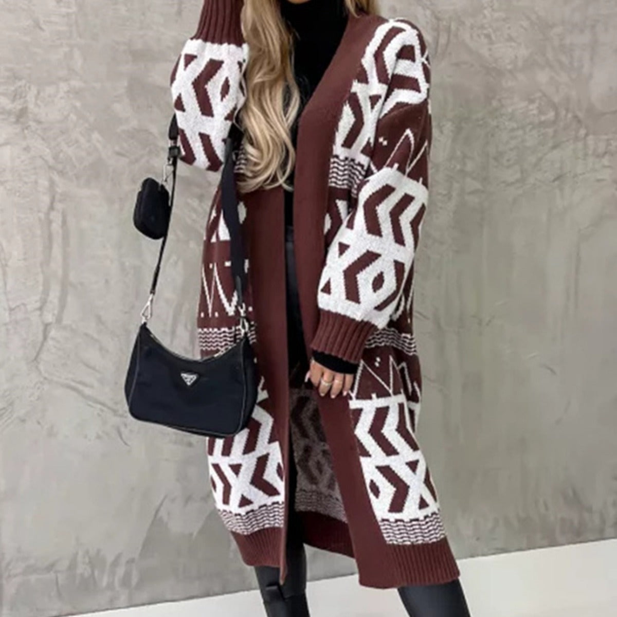 Cardigan con bottoni a manica lunga lavorato a maglia