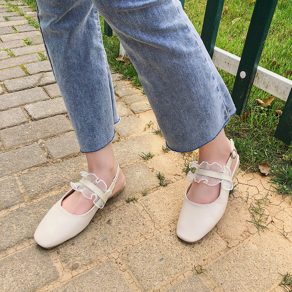 Shallow mouth fairy shoes