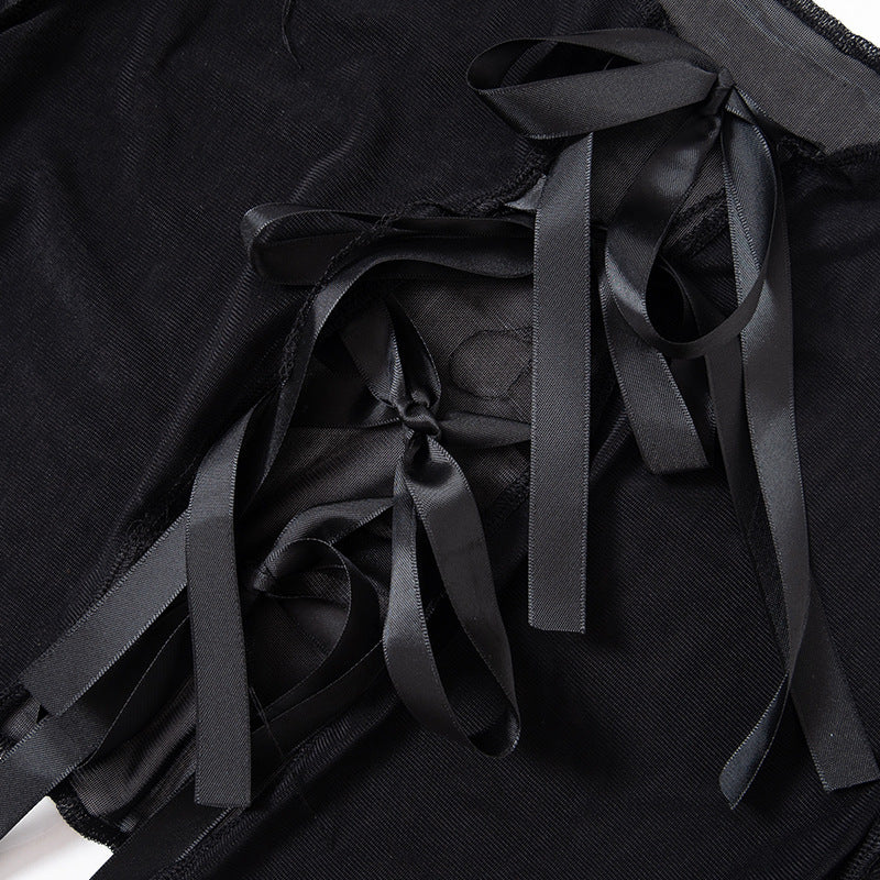 Completo gonna due pezzi con lacci in rete a maniche lunghe