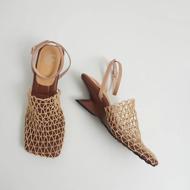 Vintage Weave Hollow-out Square Toe Chunky Heel All-matching Casual High Heels