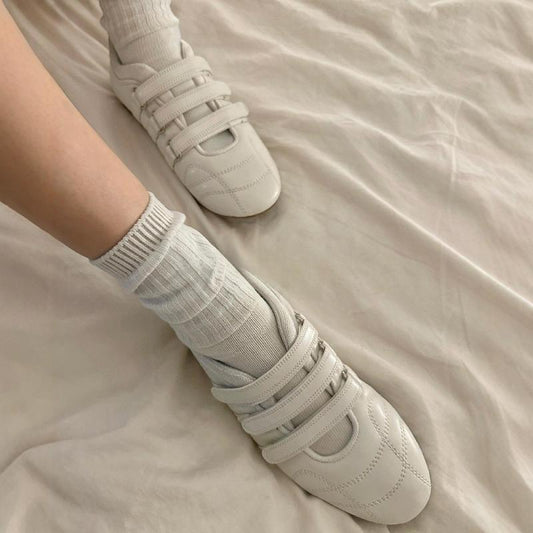 All-Match Sports Casual Velcro Flat Round Head Ballet Slipper