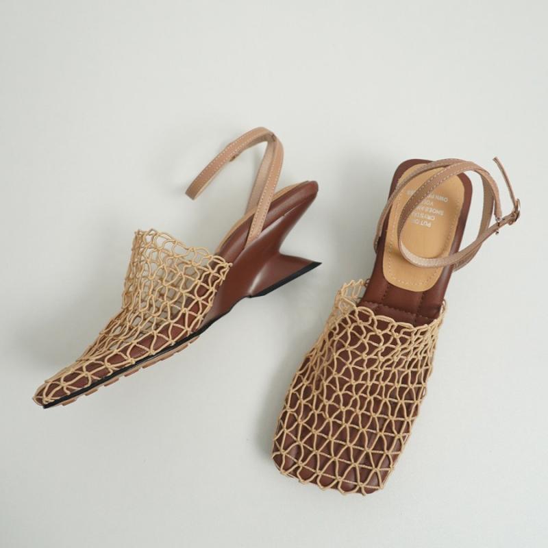 Vintage Weave Hollow-out Square Toe Chunky Heel All-matching Casual High Heels
