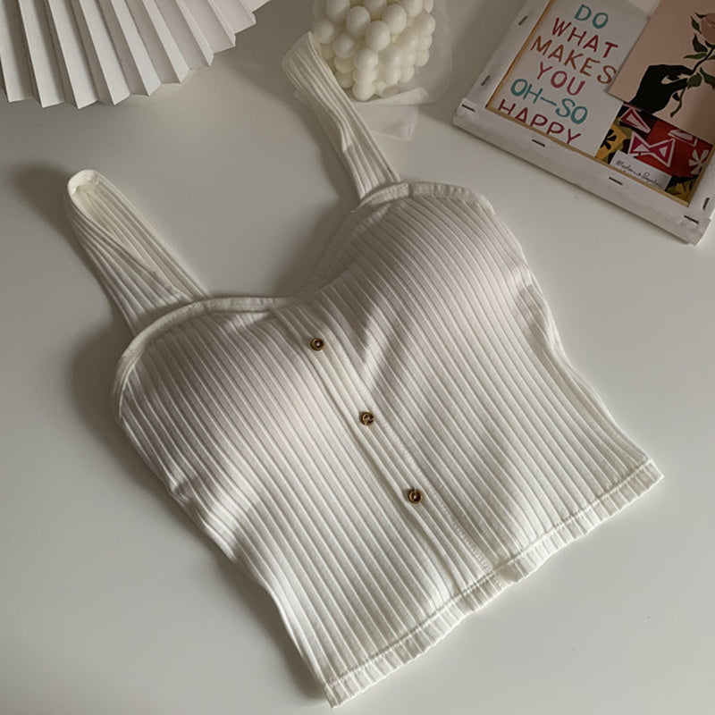 Le Spice Girls indossano le canotte per l'estate