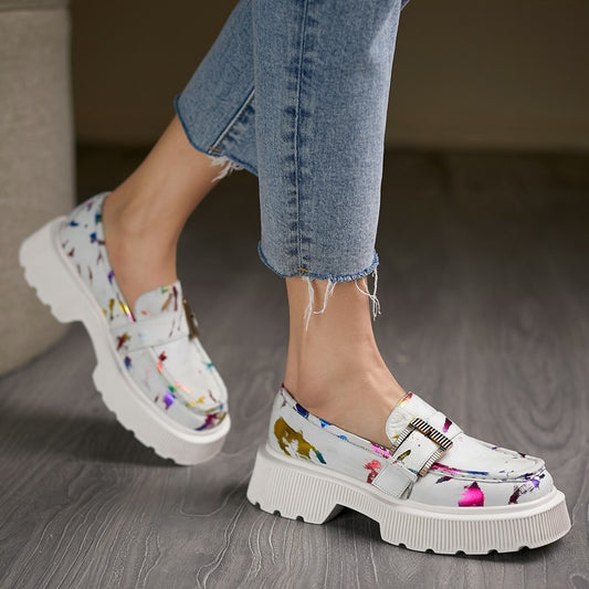 Scarpe basse da donna in pelle con tacco medio e fibbia a piattaforma cava casual