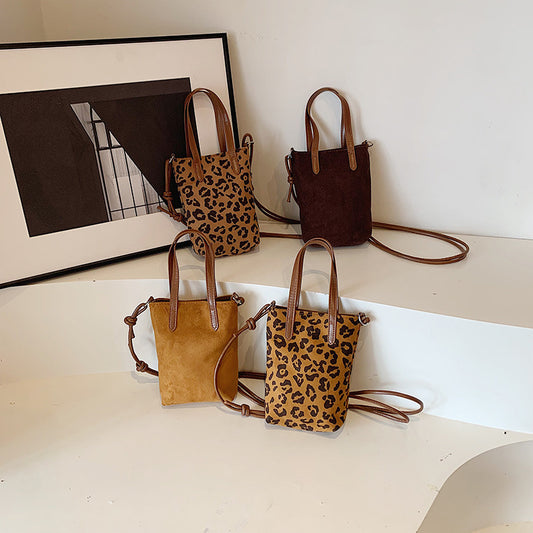 Leopard Print Shoulder Bag Anime New Versatile Suede Phone Bag