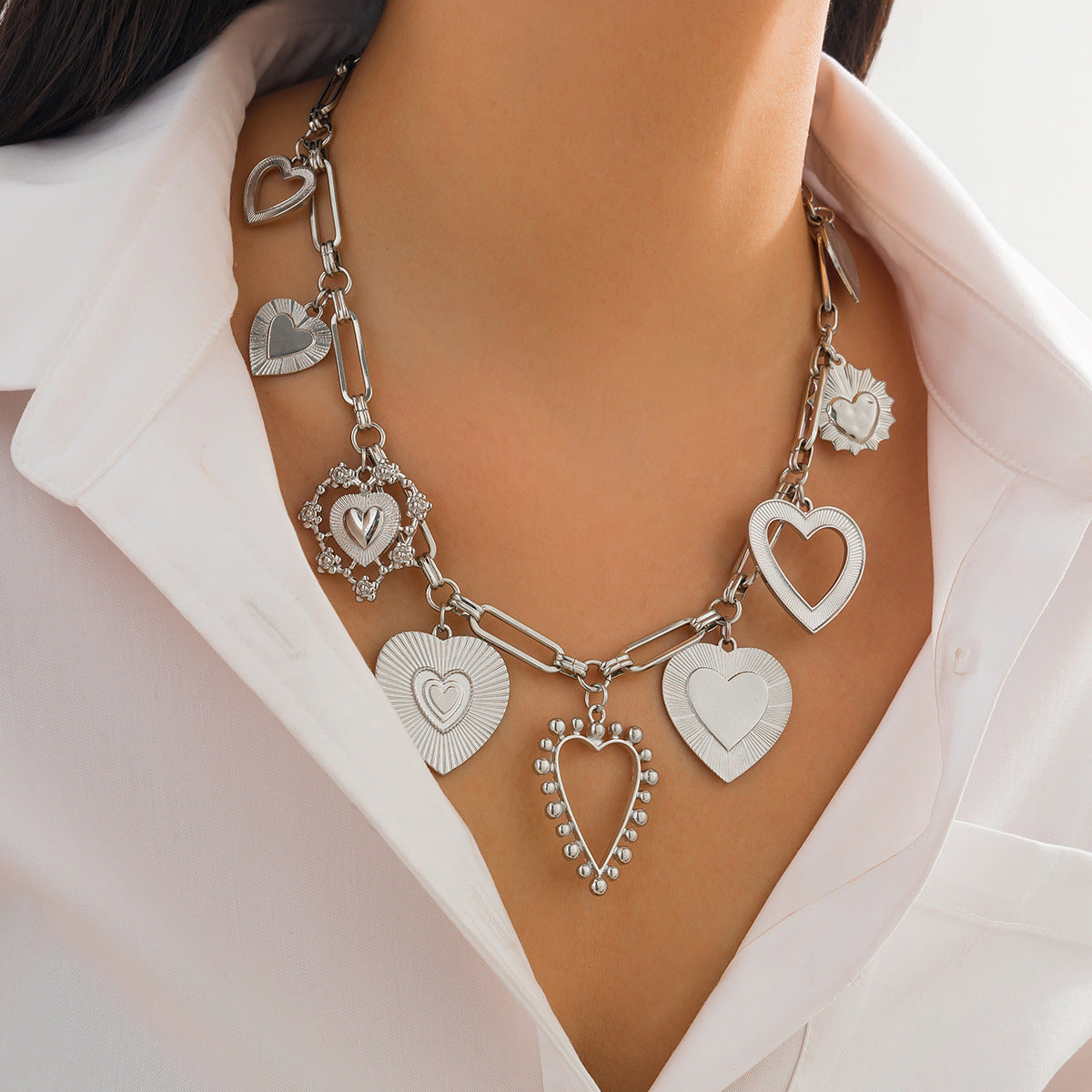 Cold Love Pendant Clavicle Chain Peach Heart Fashion
