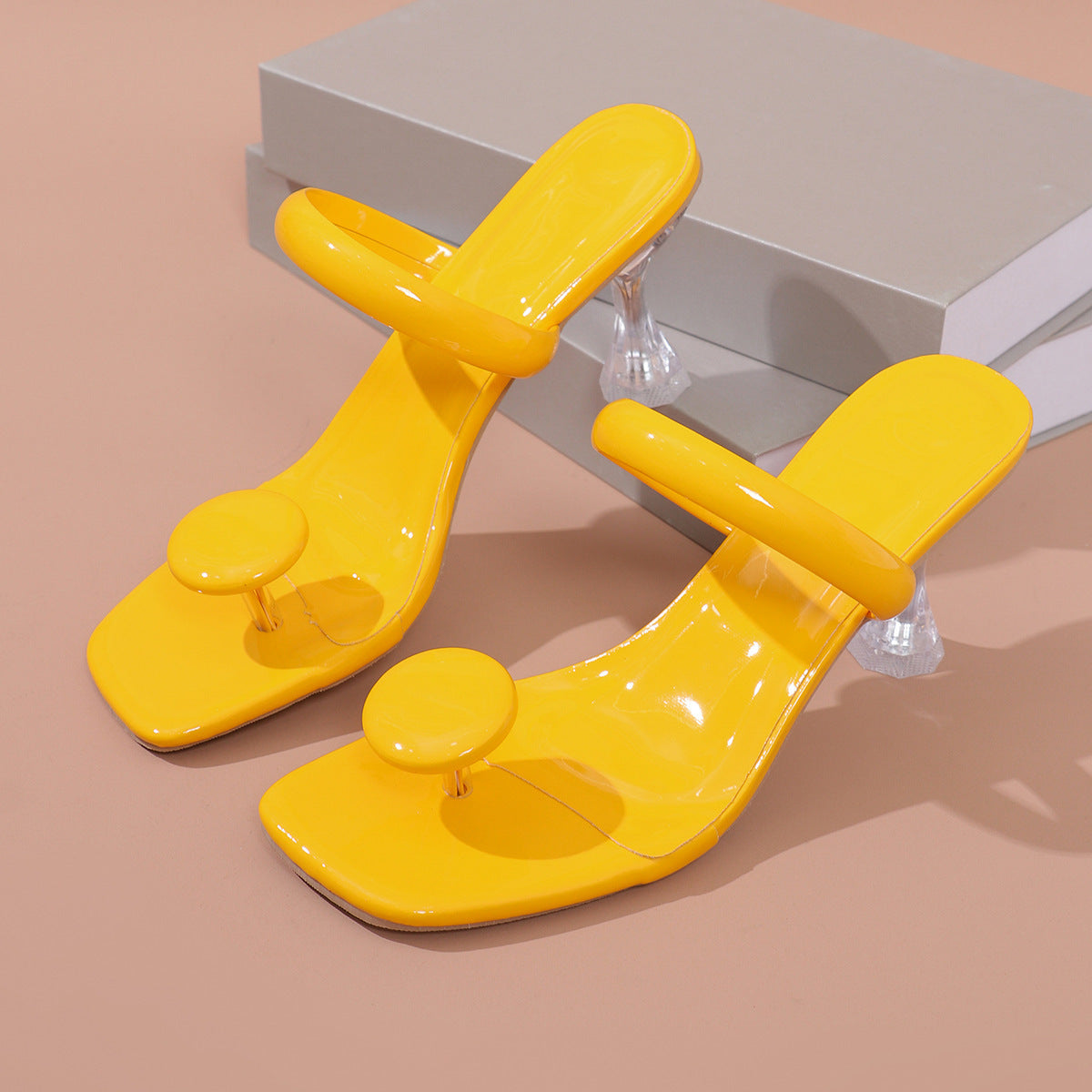 Pantofole con tacco alto di grandi dimensioni Pantofole da donna color caramella