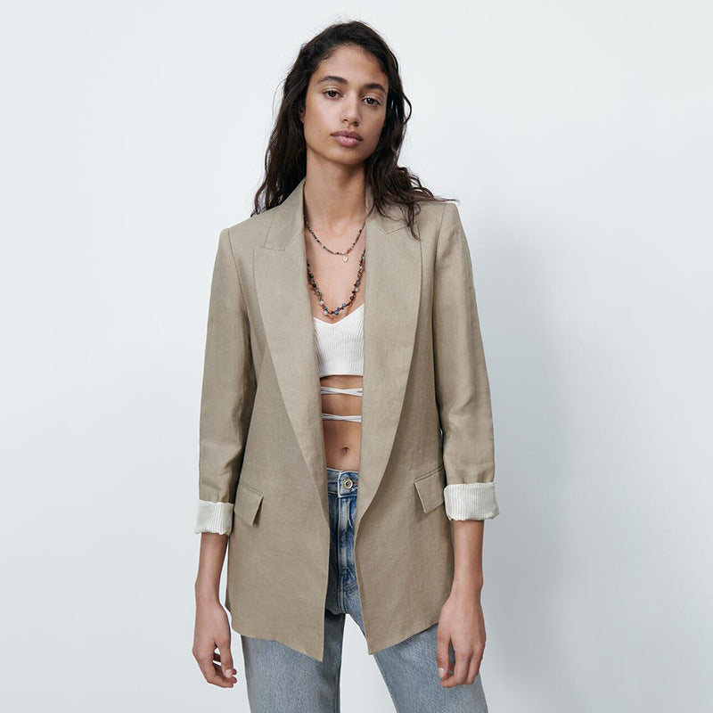 Abito in lino arricciato con polsini snellenti e larghi