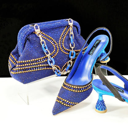 Scarpe e borse da donna a punta e scollate