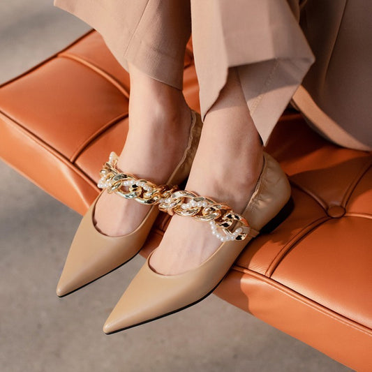 Scarpe Mary Jane da donna con catena di perle e punta affilata