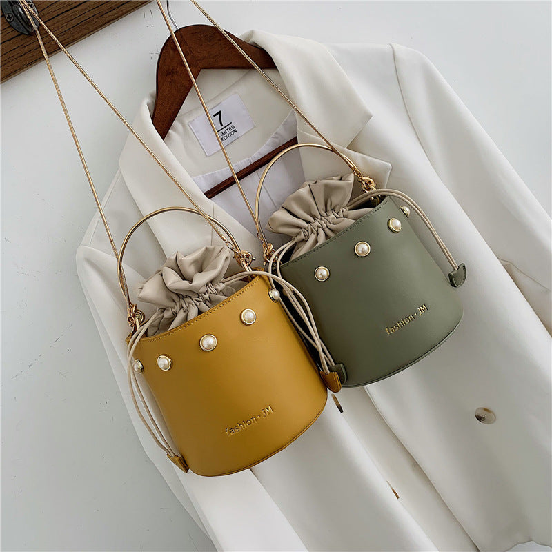 Vielseitige, tragbare Beuteltasche mit Kordelzug