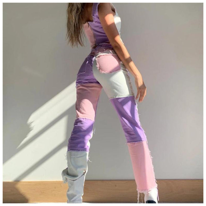 Damenjeans mit geradem Bein und hochelastischen Nähten