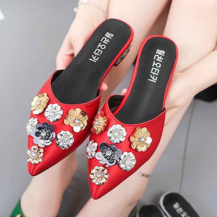 Casual Rhinestone Lazy Cloth Bread Head Sandals Large Size Wholesale