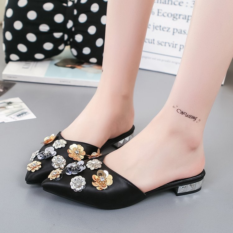 Casual Rhinestone Lazy Cloth Bread Head Sandals Large Size Wholesale