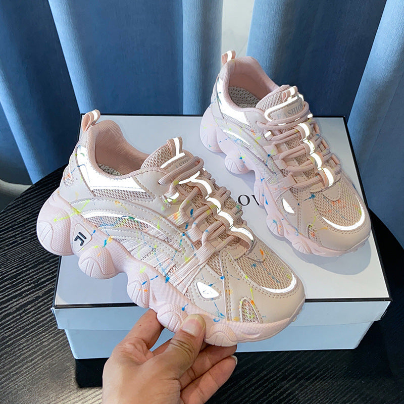 Modische, lässige, leuchtende Papa-Schuhe