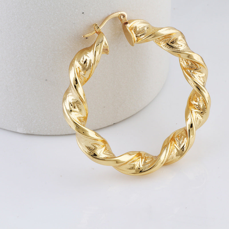 Orecchini in lega metallica alla moda per donna