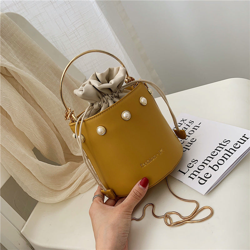 Vielseitige, tragbare Beuteltasche mit Kordelzug