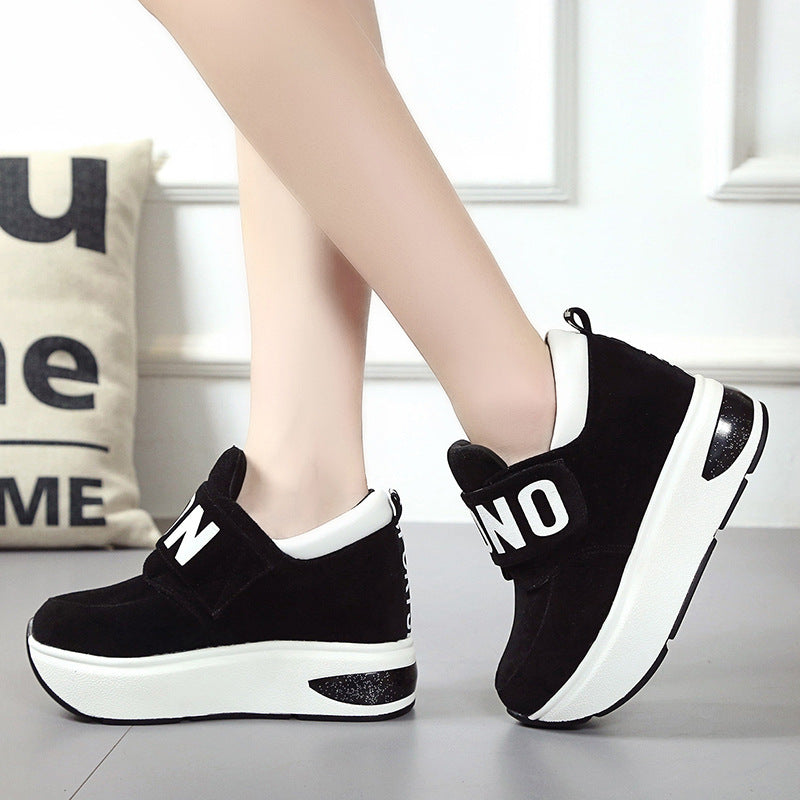 Increased Velcro casual sports shoes female Korean version of the wild letter thick bottom wedge