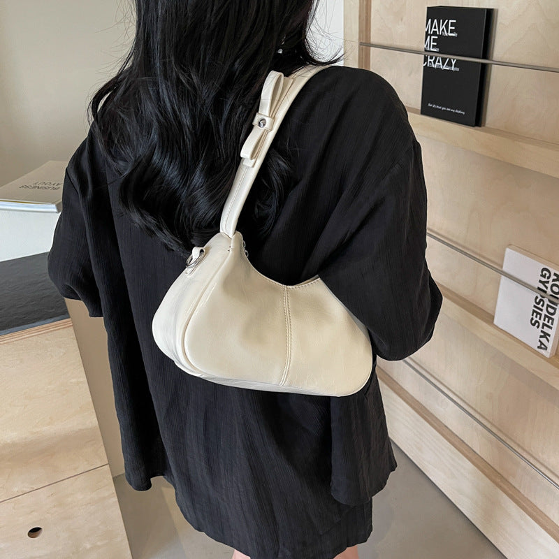 Borsa a tracolla obliqua rossa da portare a mano sotto le ascelle