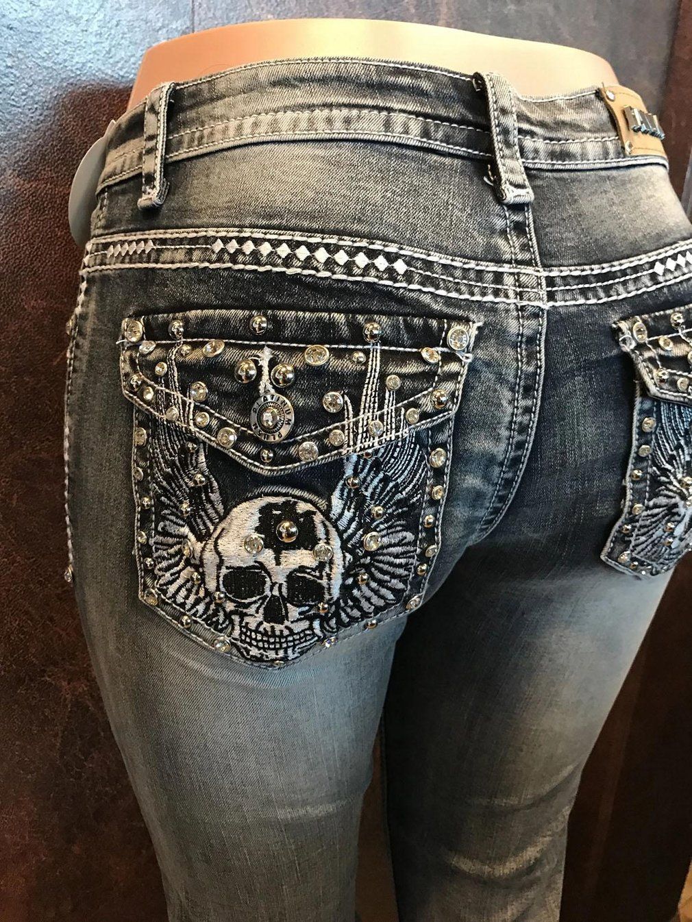 New Retro Embroidered Skull Hot Rhinestone Elastic Slim Fit Slimming Skinny Denim Trousers