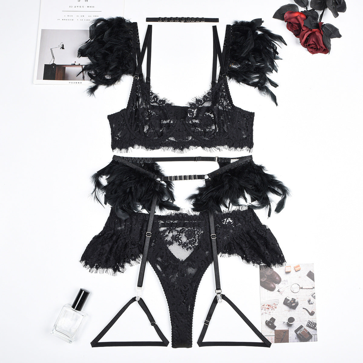 Reggiseno intimo donna in pizzo con mutandine e lingerie sexy in piuma
