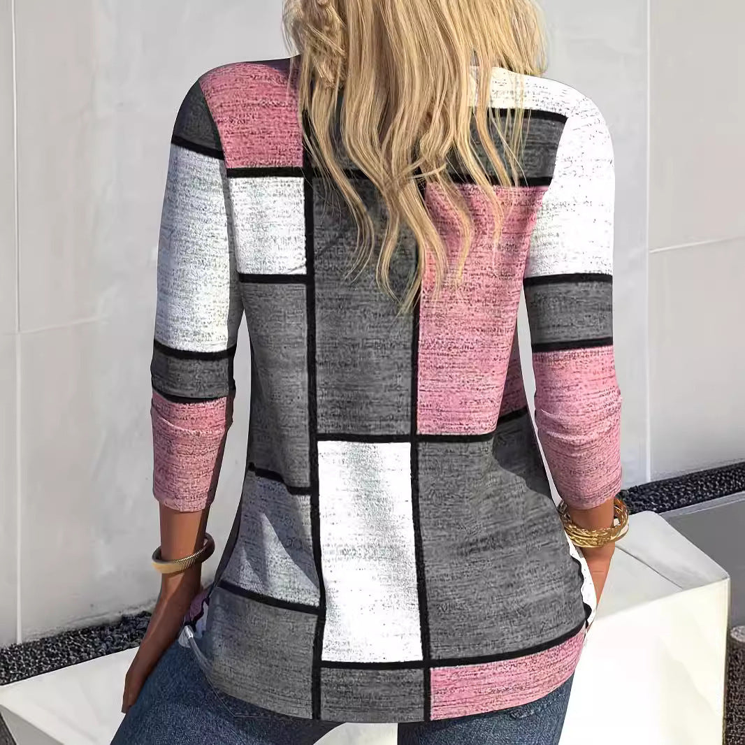Maglietta con scollo a V alla moda da donna