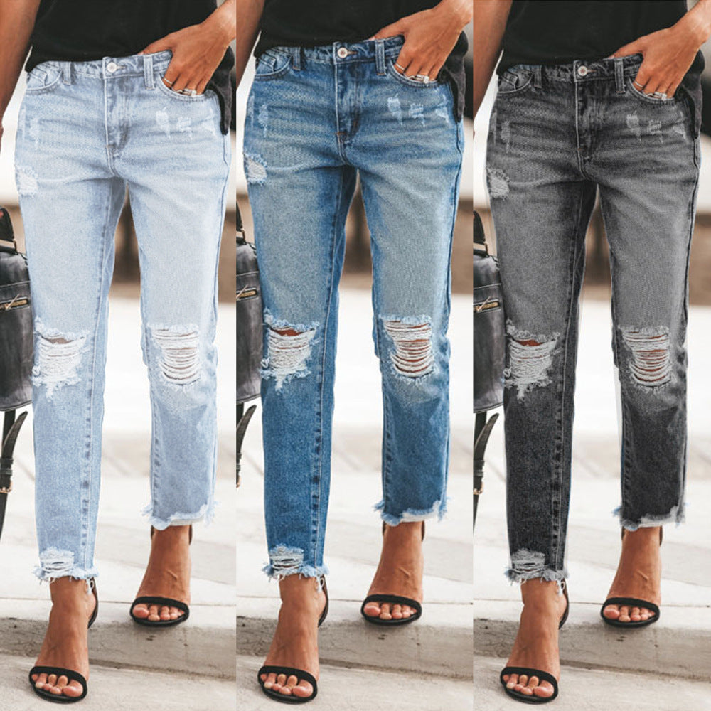 Zerrissene, nicht elastische Retro-Modejeans für Damen