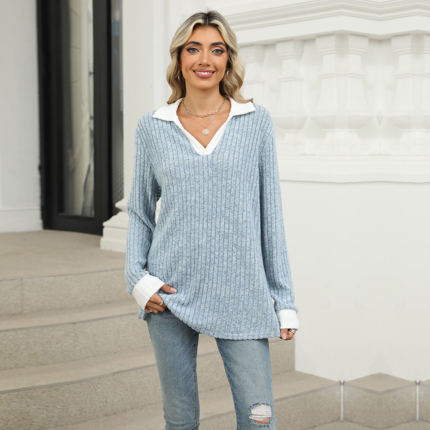 Maglietta a maniche lunghe con risvolto e vestibilità ampia da donna
