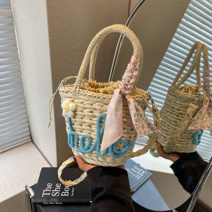 Borsa a mano intrecciata da donna, borsa a tracolla in paglia con lettera alla moda