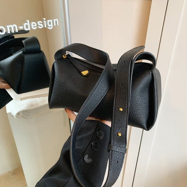 Borsa a tracolla semplice con cuscino, nuova moda primaverile