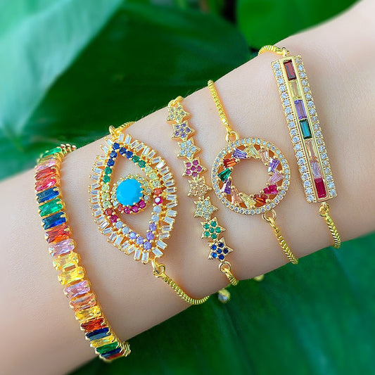 Bracciale alla moda con zirconi colorati