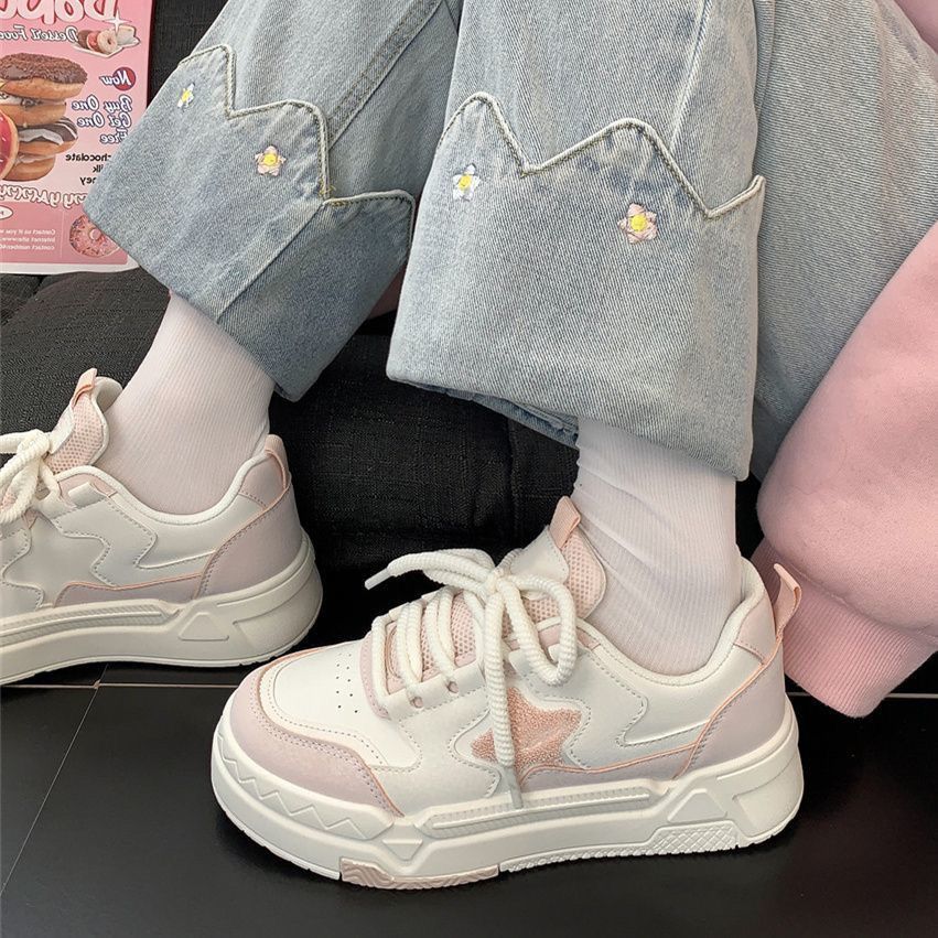 Scarpe da skate casual da studente abbinate con suola spessa in stile coreano da donna primaverili
