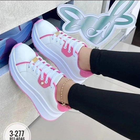 Scarpe con plateau da donna Scarpe bianche con lacci