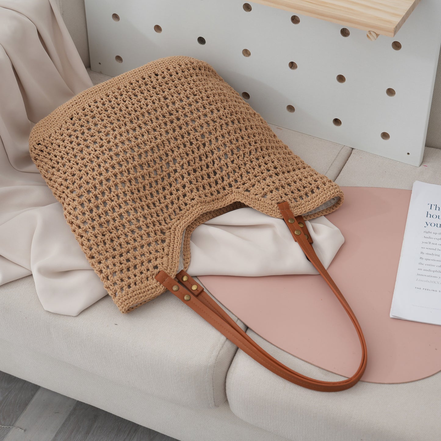 Borsa a mano in paglia leggera intrecciata a maglia cava casual da spiaggia