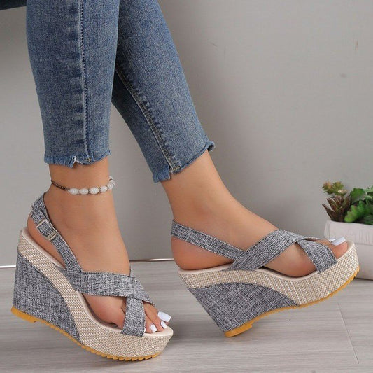Sandali con zeppa e plateau da donna in denim taglie forti