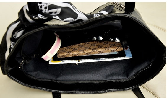 Borse a tracolla impermeabili grandi e capienti con stampa a teschio da donna